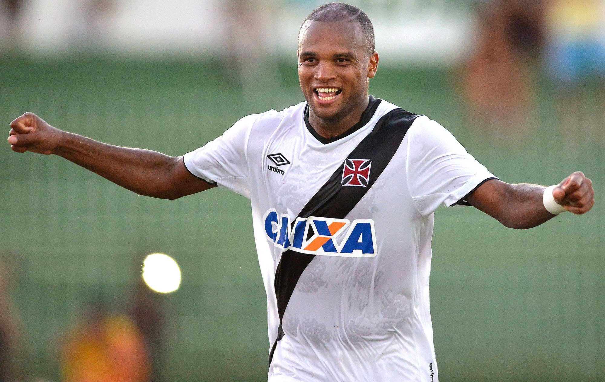 Lembra dele? Ex-Vasco, zagueiro Anderson Salles é o novo reforço do Nacional-AM para 2026