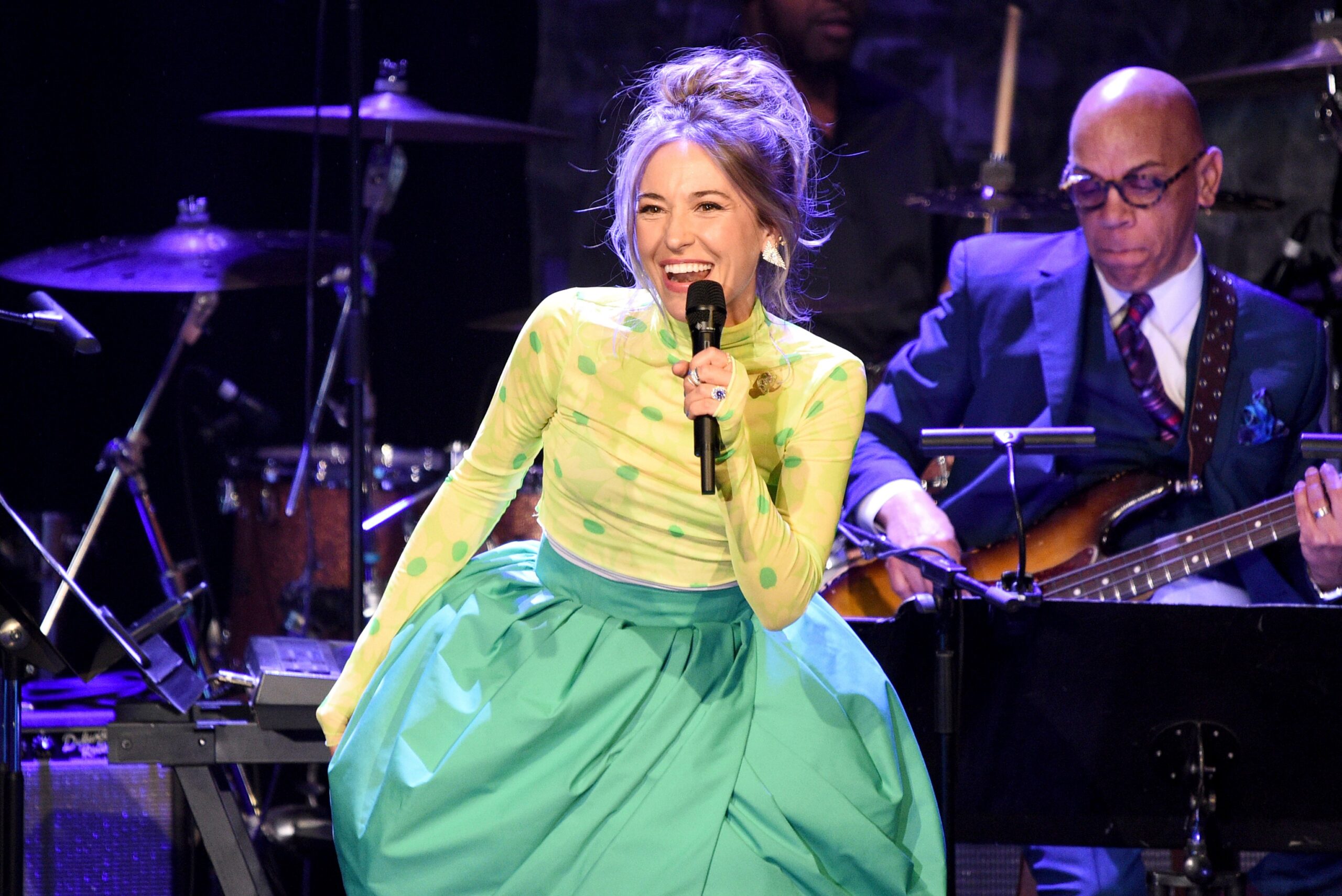 Como os artistas cristãos estão conquistando ouvintes e entrando no mainstream da música pop