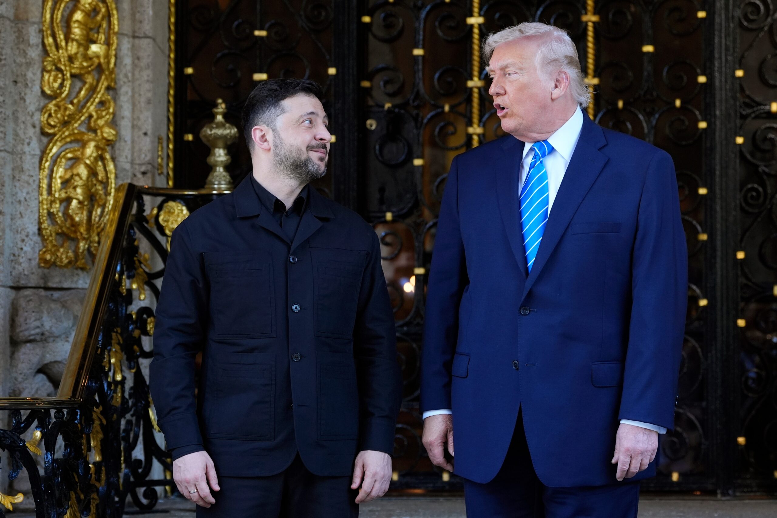Ao lado de Zelensky, Trump diz que conversas de paz entre Rússia e Ucrânia estão no estágio final