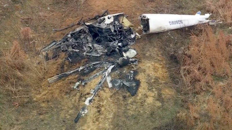 Morre segundo piloto dos helicópteros que bateram no ar e caíram nos EUA