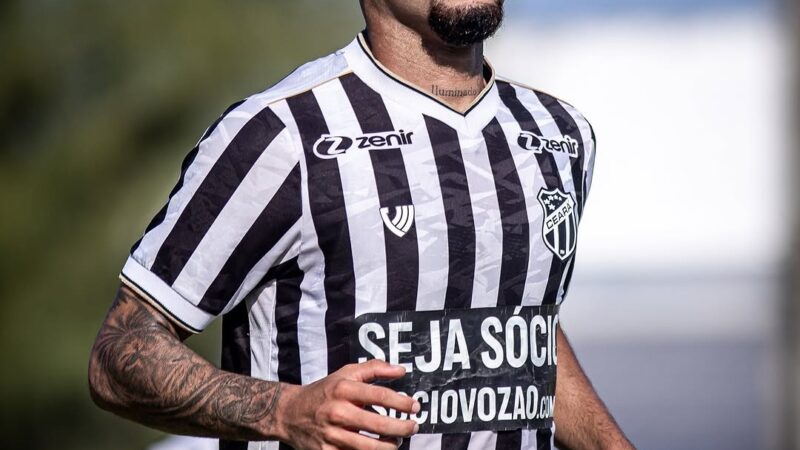 Sampaio anuncia sexto atacante e chega a 24 jogadores para temporada 2026