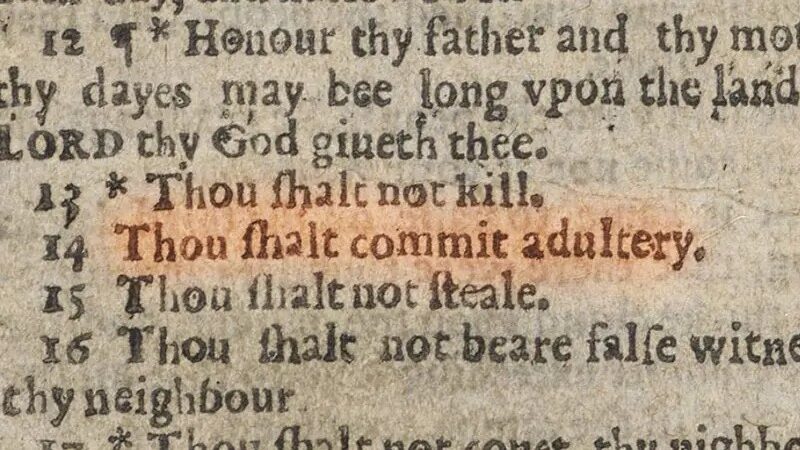 ‘Cometerás adultério’ e outros erros de impressão infames em Bíblias do passado
