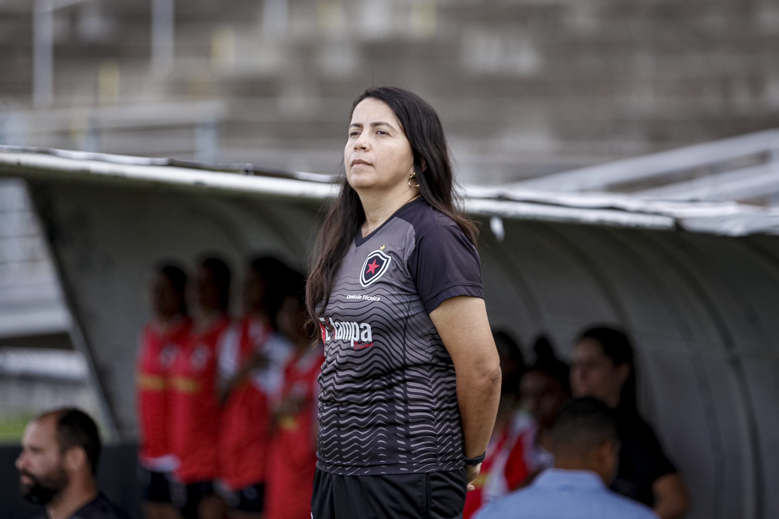 Gleide Costa não é mais técnica do time feminino do Botafogo-PB