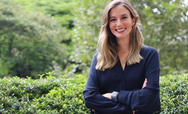 Quem é Luana Lara, brasileira que se tornou a bilionária mais jovem do mundo a construir sua própria fortuna