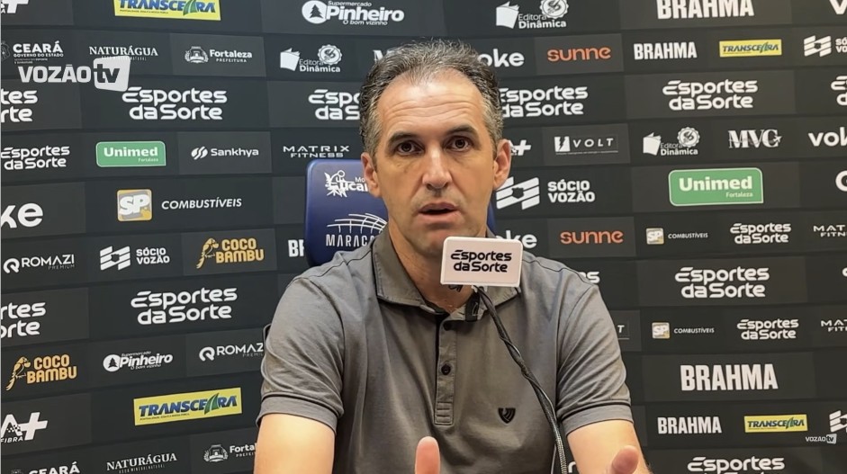 Léo Condé analisa derrota para o Flamengo e aponta erro do Ceará