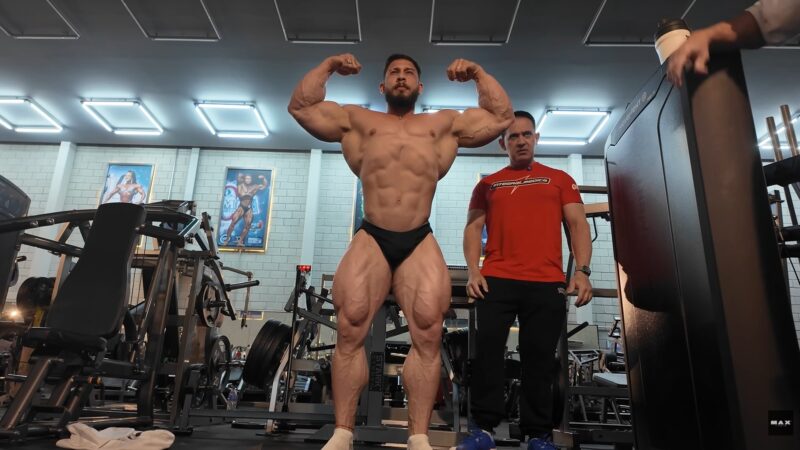 Ramon Dino: veja a evolução do físico do campeão do Mr. Olympia em 2025