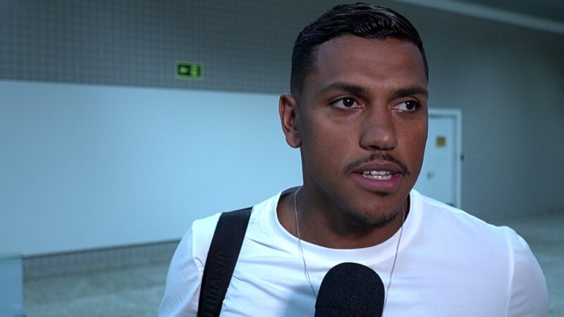 Artilheiro da Série B, Pedro Rocha chega ao Coritiba: “Motivado para vestir essa camisa”