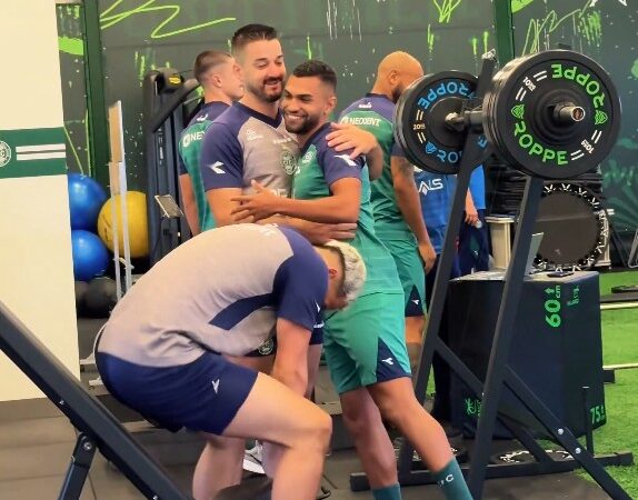 Coritiba começa a preparação para 2026 com novidades no comando e no elenco; veja os detalhes