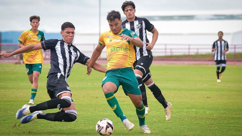 Ceará vence Monte Roraima na segunda rodada da Supercopa Capital