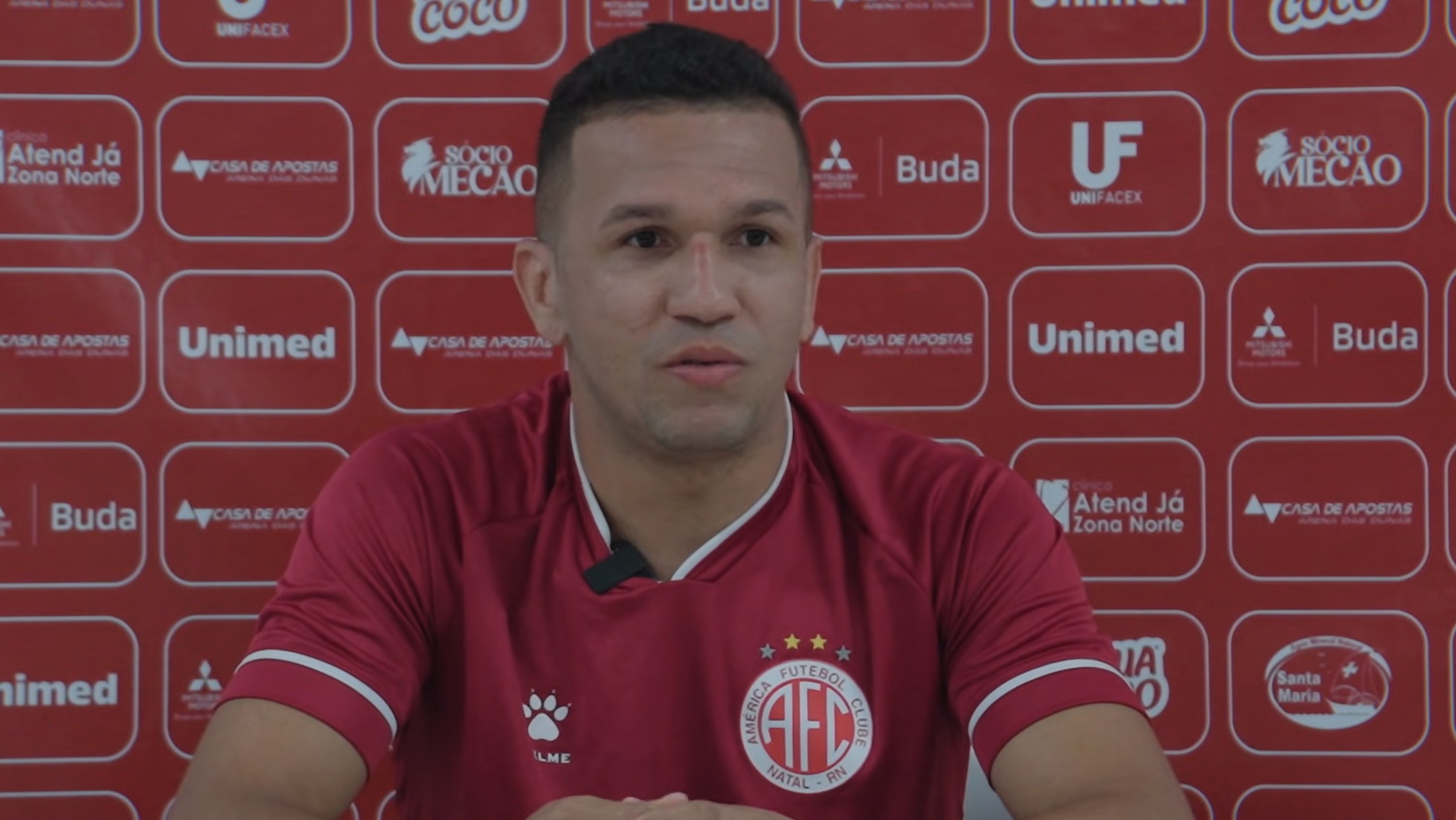 Charles destaca adaptação e projeta evolução no América-RN para 2026