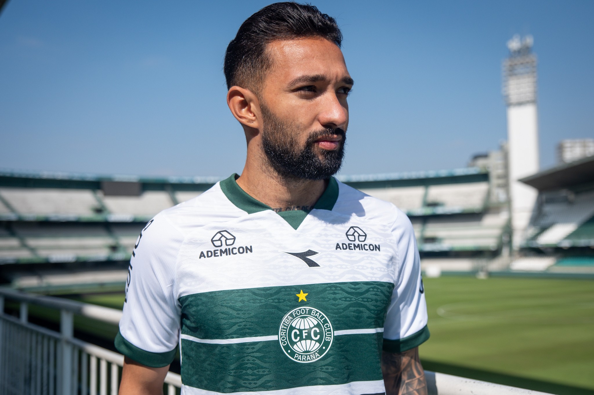 Coritiba: Clayson e Iury Castilho devem deixar elenco na temporada 2026