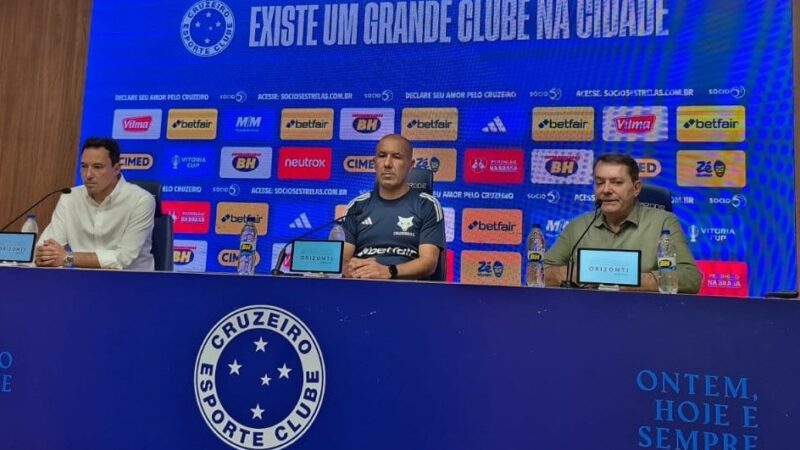 Leonardo Jardim se despede do Cruzeiro e anuncia pausa para “preservar saúde física e mental”