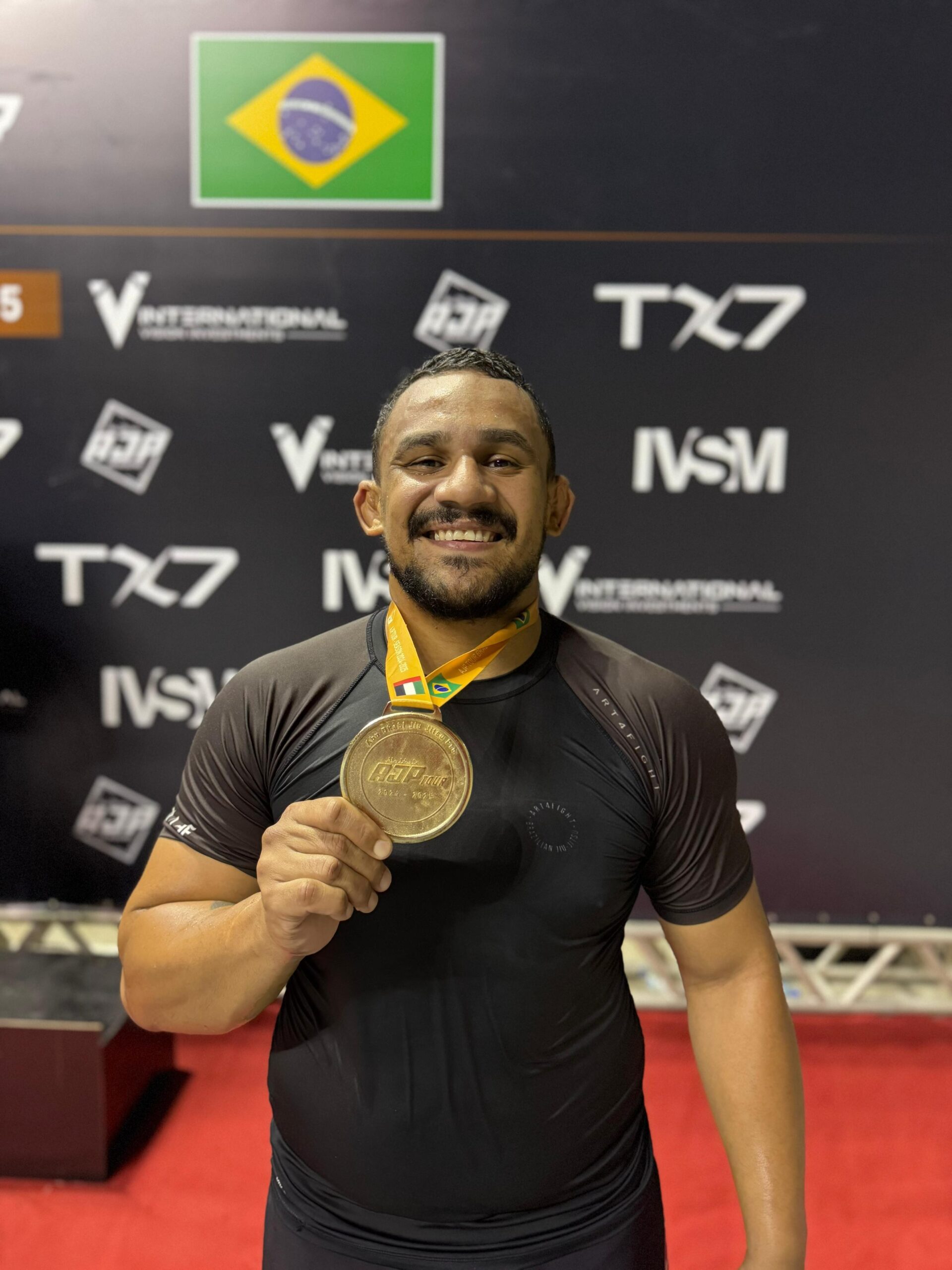 Retrô – Wendell Barbosa: ano de conquistas históricas, incluindo tri mundial no parajiu-jítsu