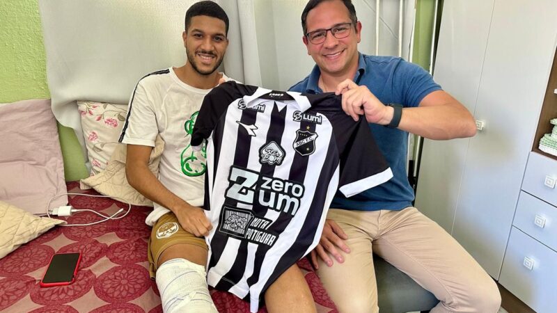 ABC oferece suporte médico e financeiro a jogador adversário que fraturou perna em jogo-treino