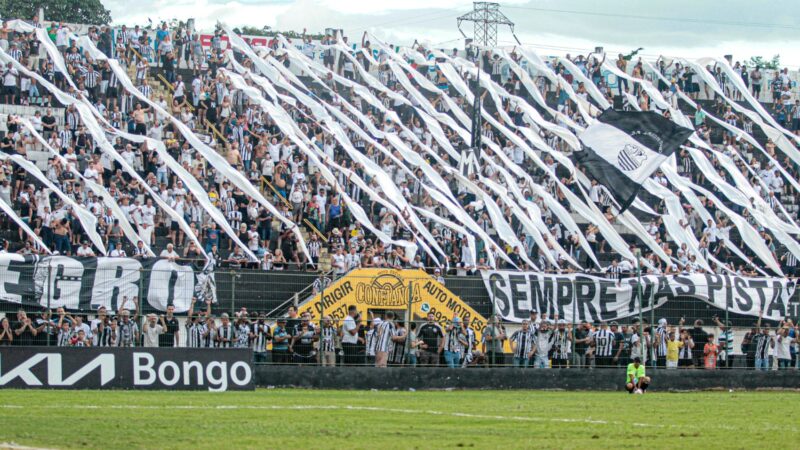 Qual presente de Natal você quer do Comercial? Vote na enquete