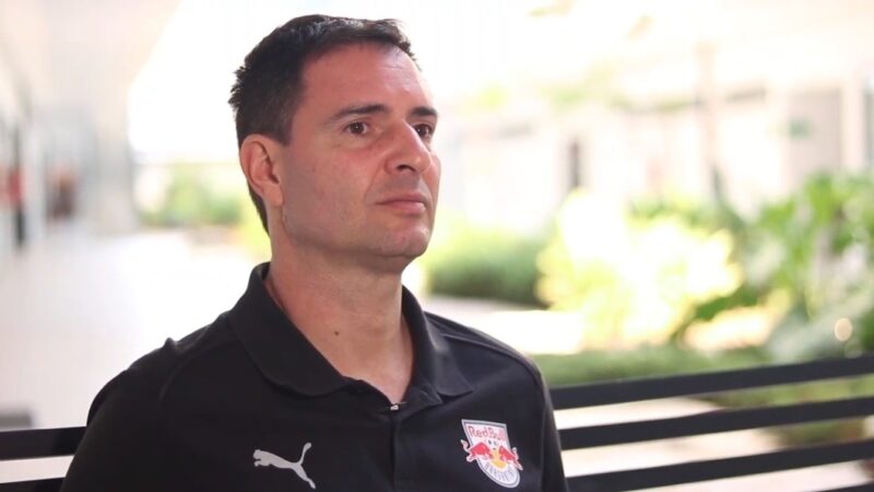 Meta de vendas do Bragantino em 2026 é de 23 milhões de euros, diz diretor do clube