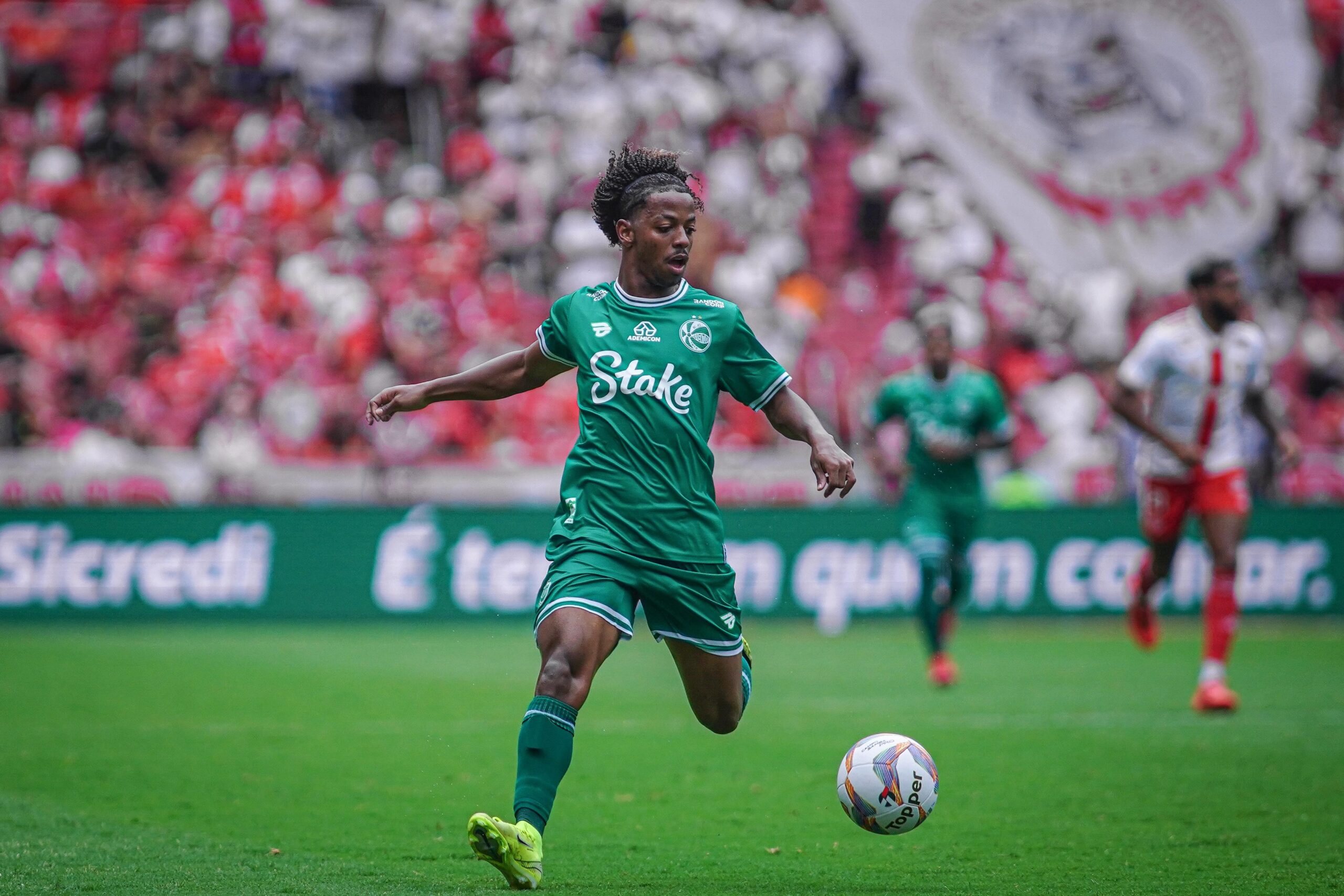 O que esperar de Ênio, reforço da Chapecoense para 2026