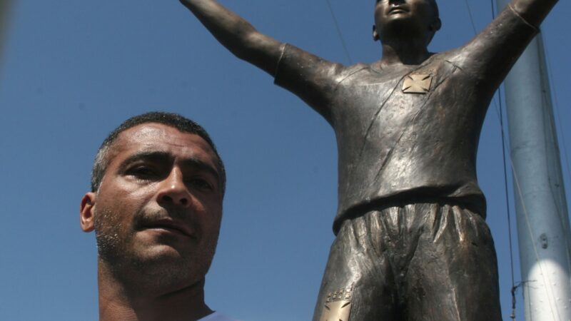 1995: Romário revela em série que Vasco tentou atravessar retorno ao Brasil para o Flamengo