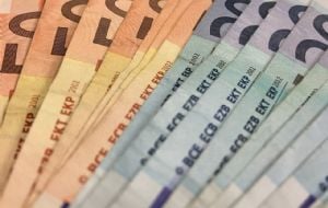 Décimo terceiro vai ter segunda parcela antecipada: confira a nova data e o valor do benefício