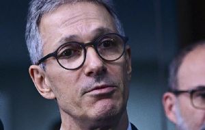 Zema pressiona deputados e privatização da água em Minas é aprovada em primeiro turno