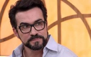 Padre Fábio de Melo faz longo desabafo sobre deixar Igreja: “Pedem minha expulsão”