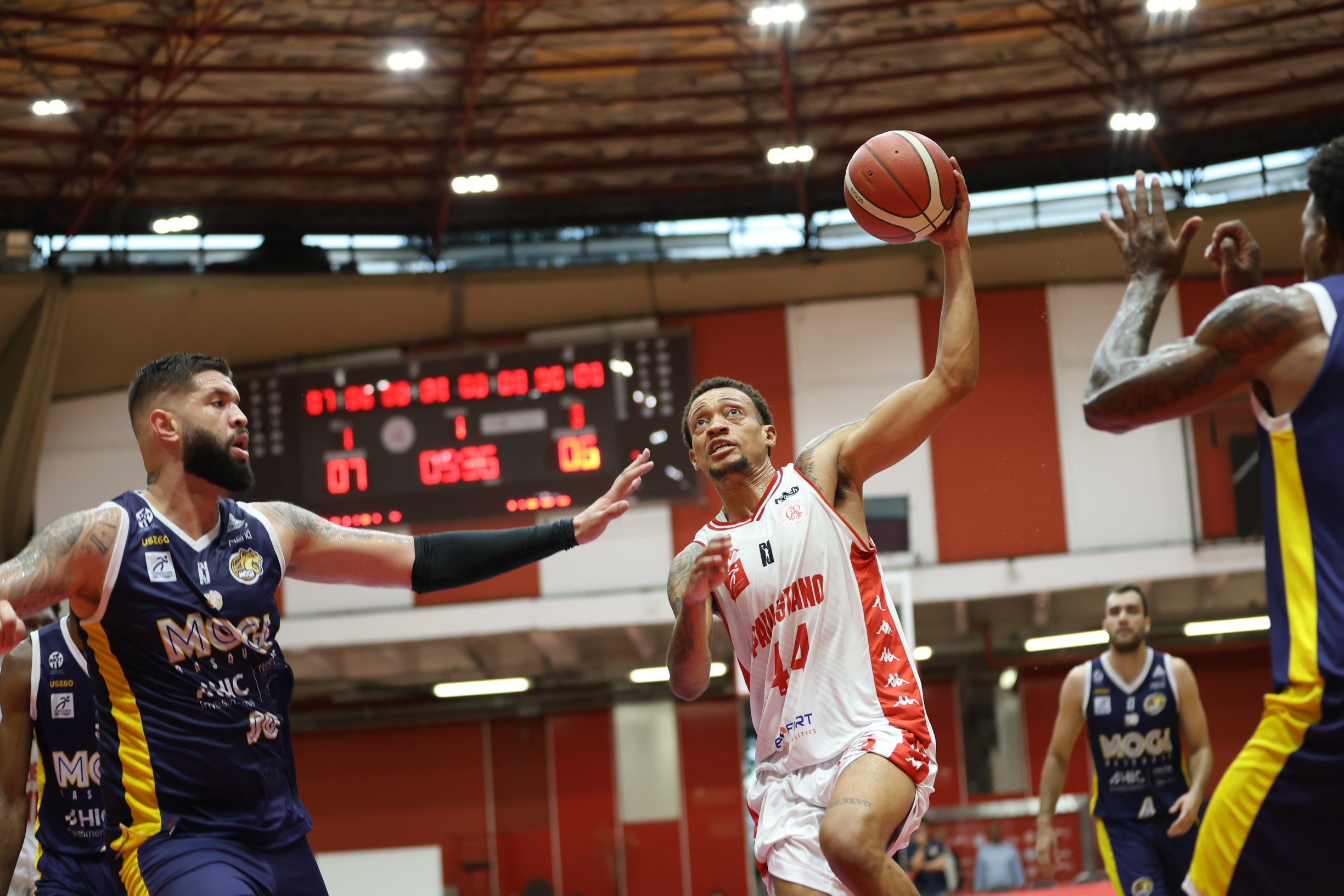 Paulistano vence o Mogi e encaminha vaga na Copa Super 8 do NBB