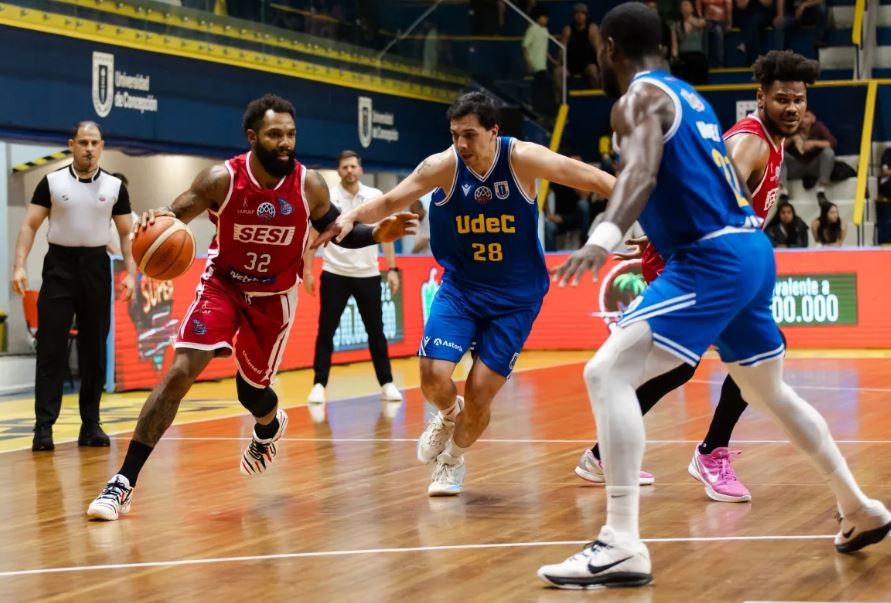 Franca vence UdeC-CHI e se reabilita na primeira janela da Champions League das Américas