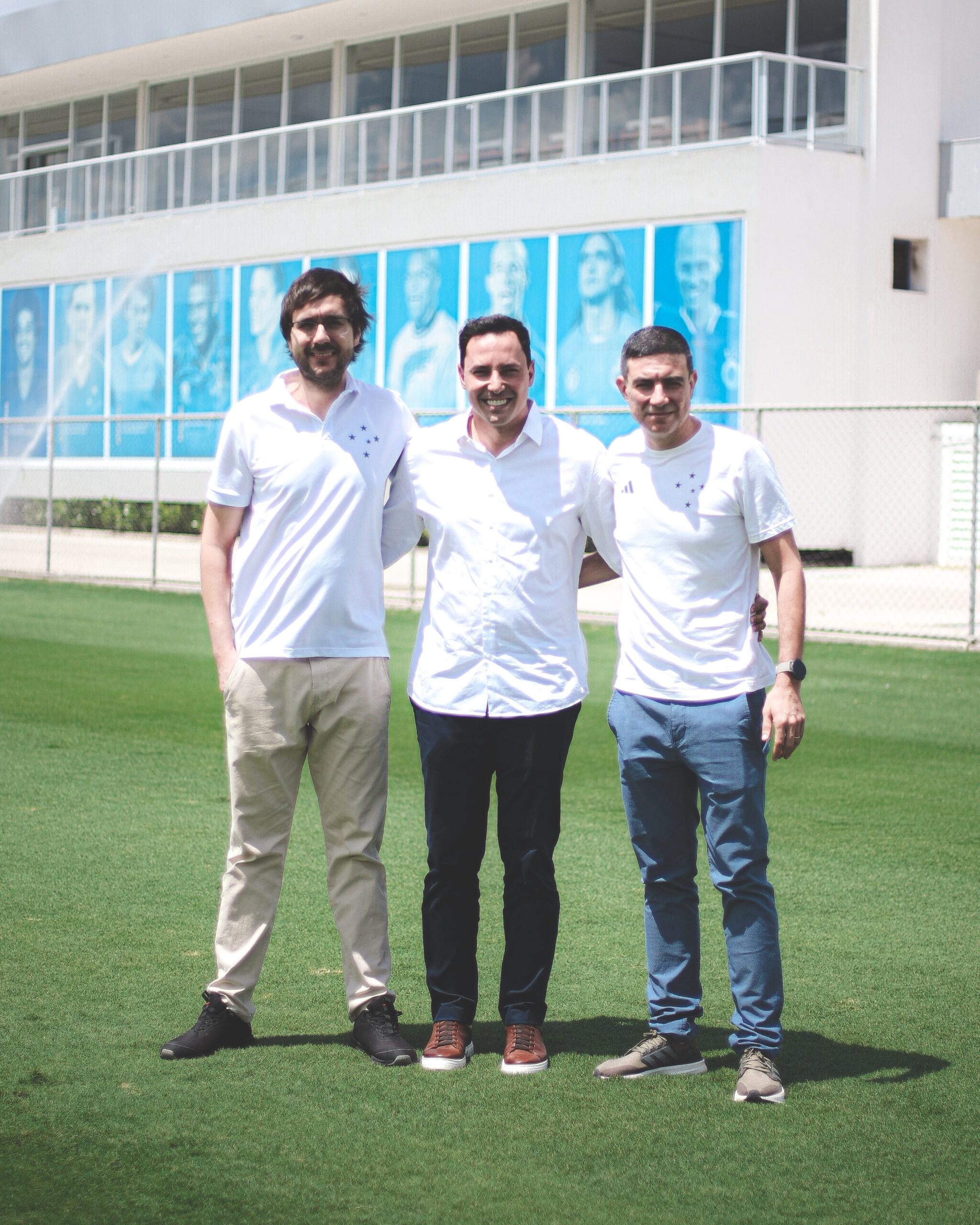 Acertado com o Grêmio, Pelaipe deixa o Cruzeiro, que terá português como diretor esportivo