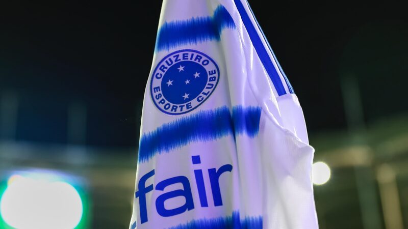Cruzeiro anuncia troca de patrocinador máster na reta final da temporada