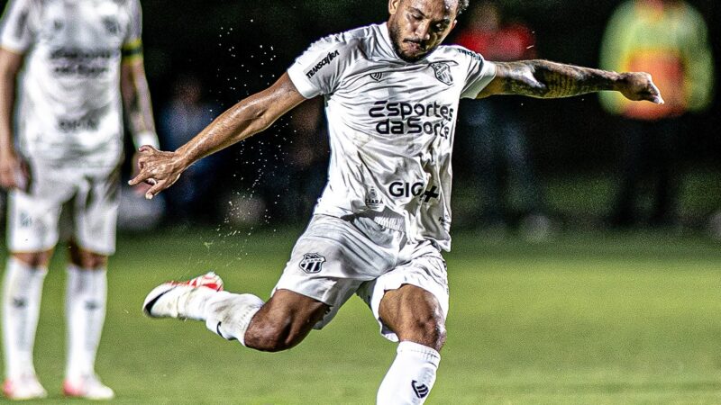 Goiás anuncia contratação do meia Lourenço, ex-Ceará
