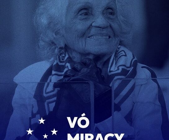 Cruzeiro lamenta morte de torcedora de 106 anos, nascida antes da fundação do clube