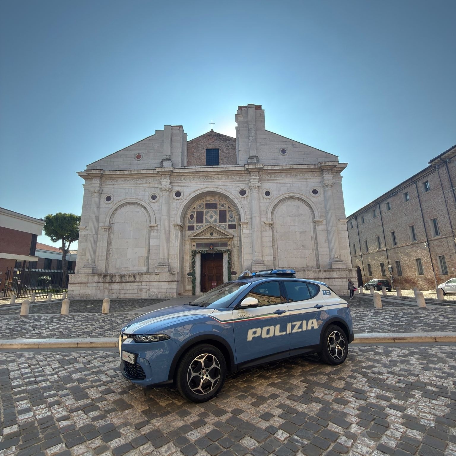 Polícia italiana prende 384 pessoas e apreende 1,4 tonelada de drogas em operação; 166 presos são estrangeiros