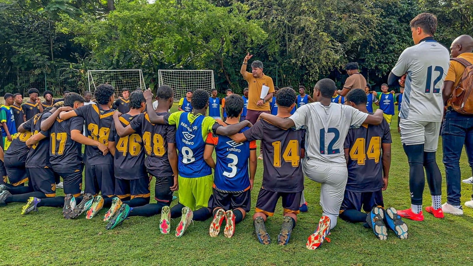 Athletico faz peneira na Colômbia com apoio do Exército e “Neymar” entre os inscritos