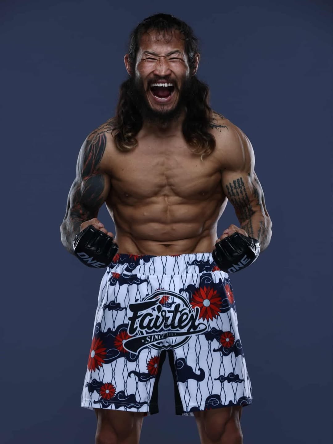 ONE: Fabricio Andrade defende cinturão contra lutador estrela de reality show