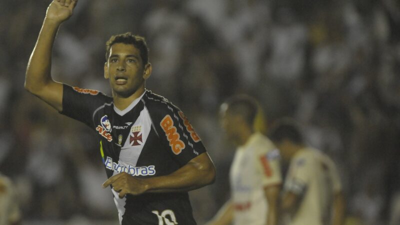 Diego Souza e família se emocionam com classificação do Vasco à final da Copa do Brasil; veja