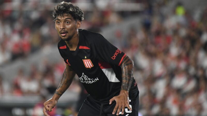 Botafogo volta a negociar com Cristian Medina, do Estudiantes