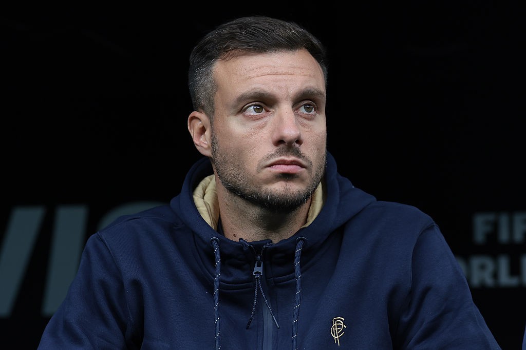 Botafogo tem transição entre treinadores mais rápida da era SAF