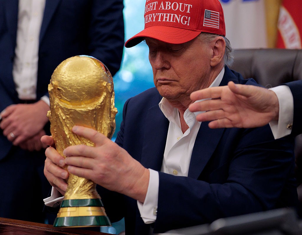 Trump atrai os holofotes no sorteio da Copa do Mundo de 2026