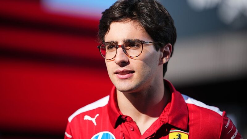 Chefe da Ferrari prevê Rafael Câmara em treinos livres da F1 em 2026