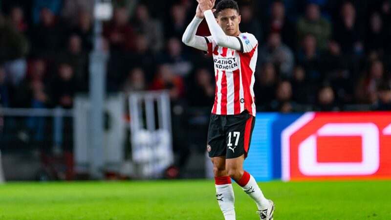 Mauro Júnior ultrapassa Gomes e é o brasileiro com mais jogos pelo PSV: “Coisa de arrepiar”