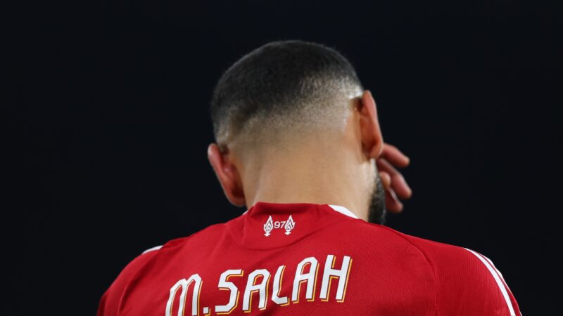 Técnico do Liverpool revela insatisfação de Salah com banco de reservas: “Não ficou feliz”