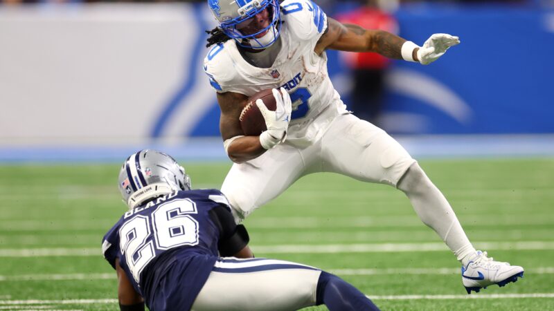 Jogador dos Lions dá finta desconcertante e deixa defensor dos Cowboys no chão; vídeo