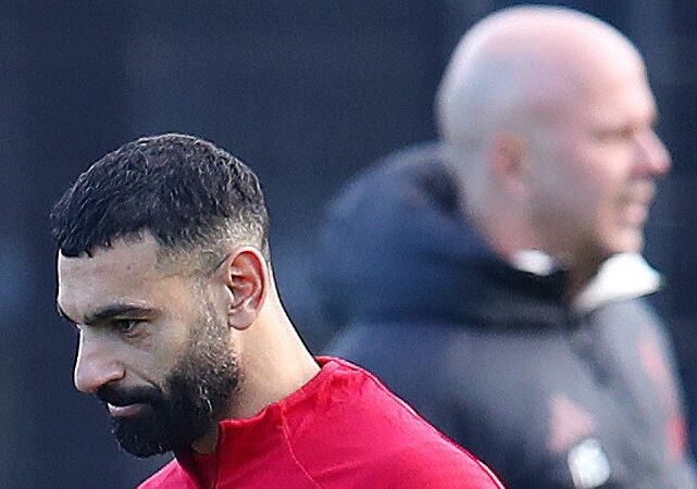 CEO da Liga Saudita fala sobre desejo de levar Salah: “Com certeza é um alvo”