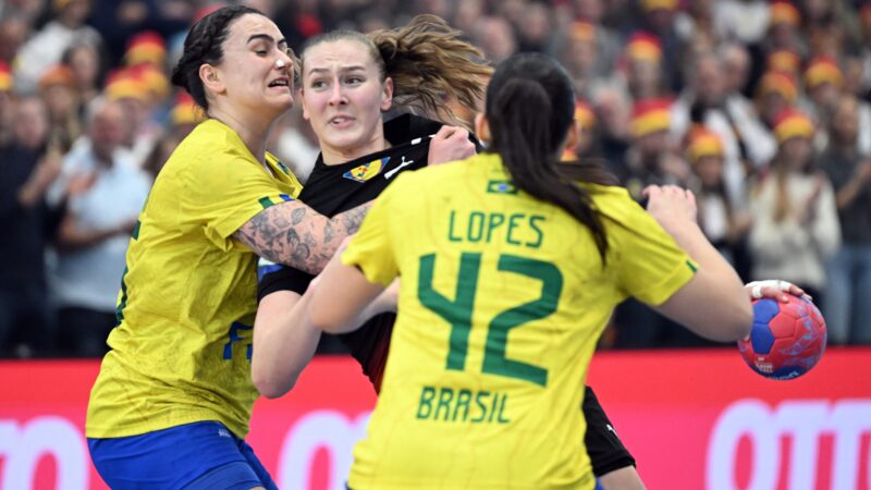 Brasil perde para Alemanha nas quartas de final do Mundial de handebol
