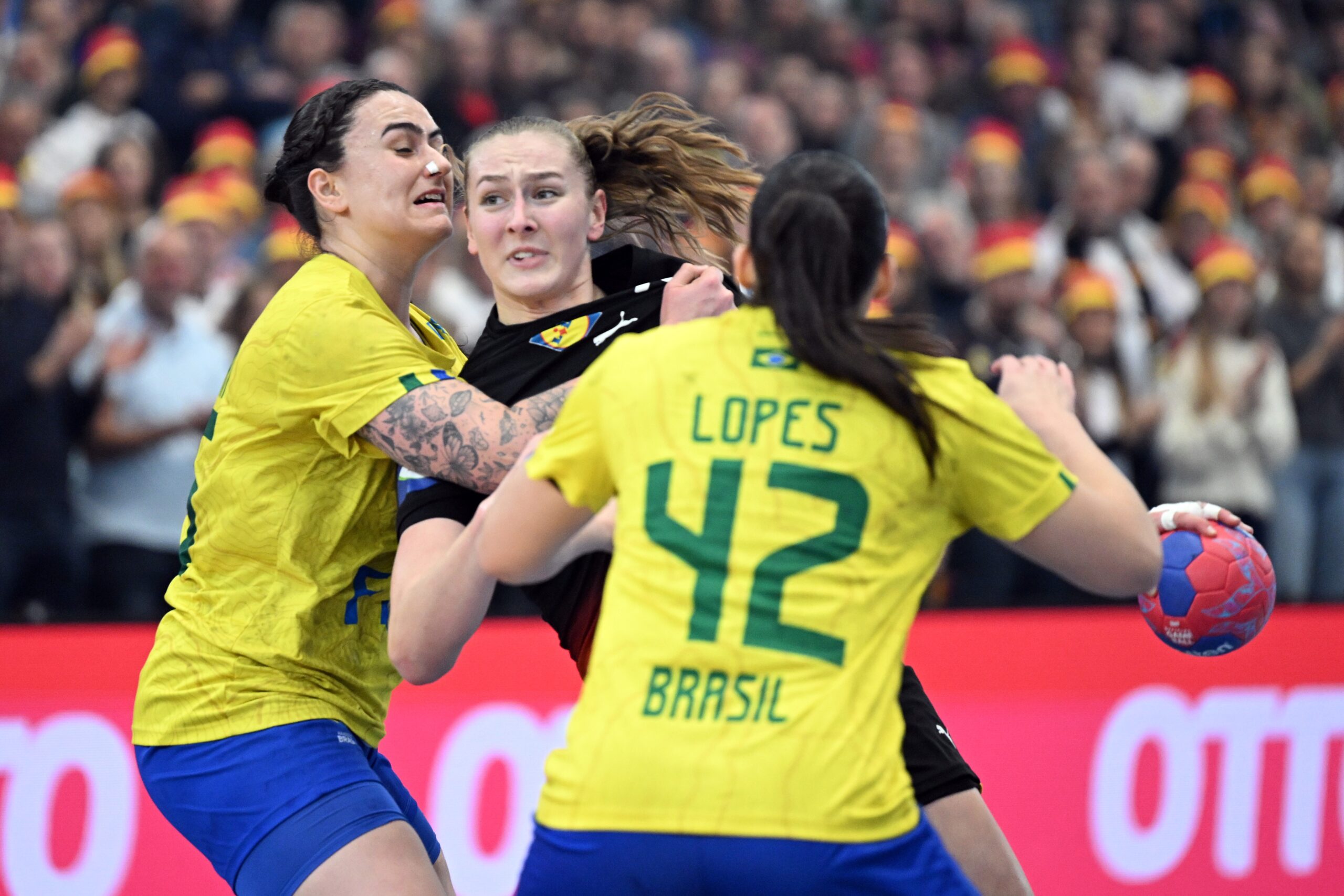 Brasil perde para Alemanha nas quartas de final do Mundial de handebol