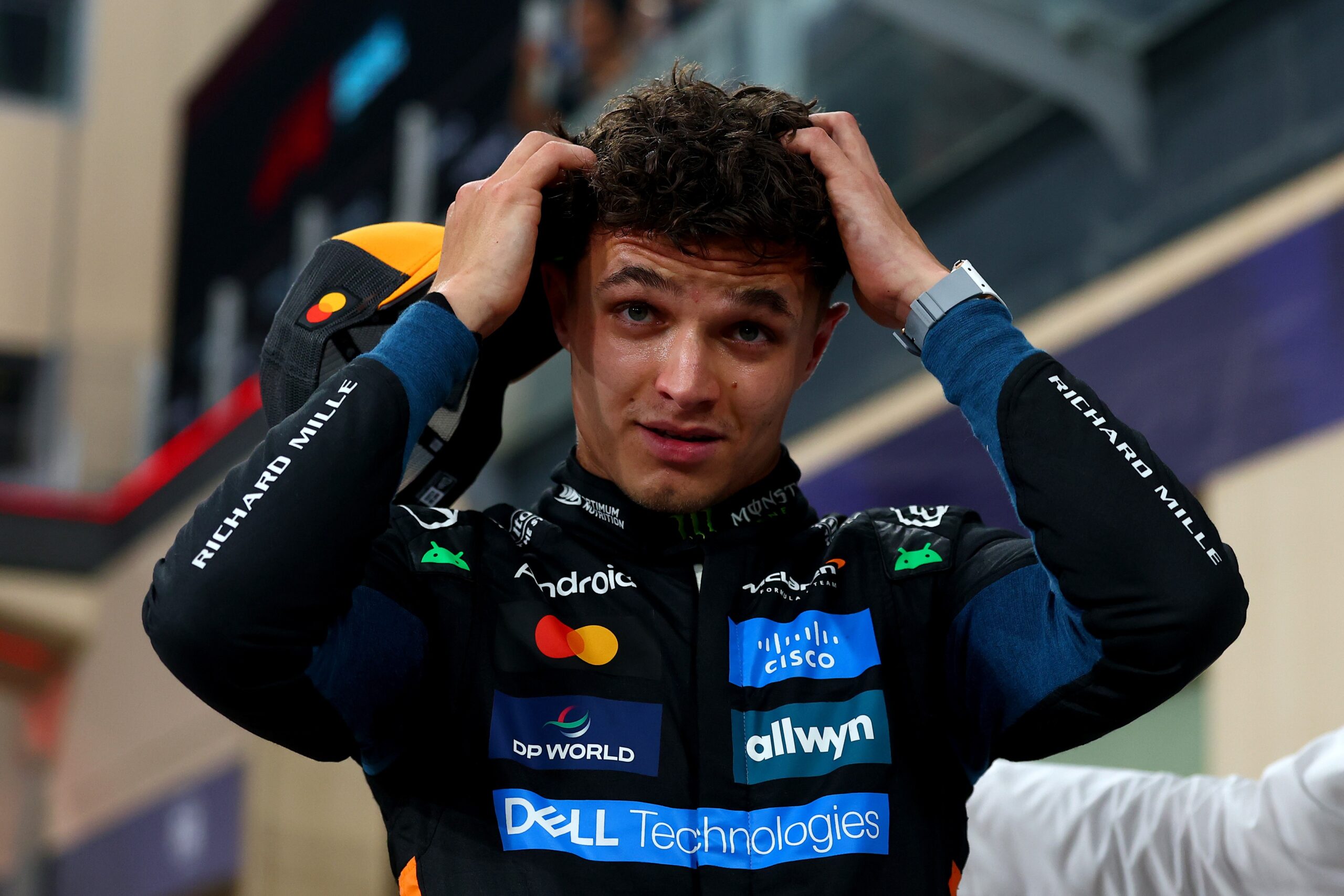 Norris deixa estratégia por título em aberto e se diz “desapontado” sem pole