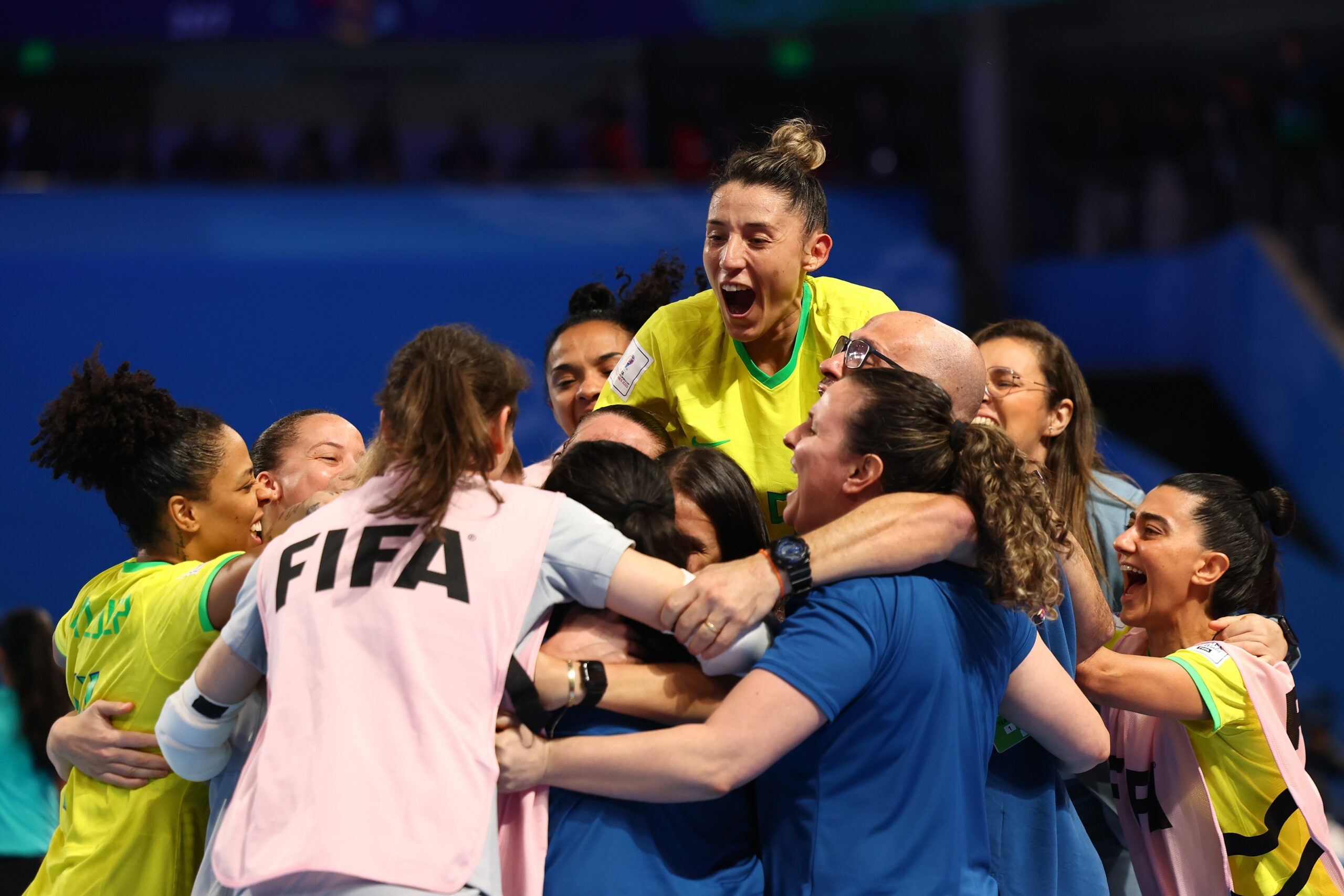 Brasil vence Portugal e conquista a Copa do Mundo Feminina de Futsal