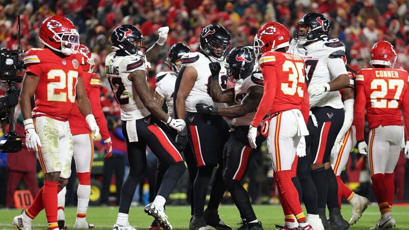 Texans emendam quinta vitória seguida e reduzem as chances de avanço dos Chiefs aos playoffs
