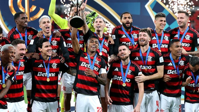 Análise: Flamengo usa a cabeça, vai à final do Intercontinental e fica a um passo de fazer história