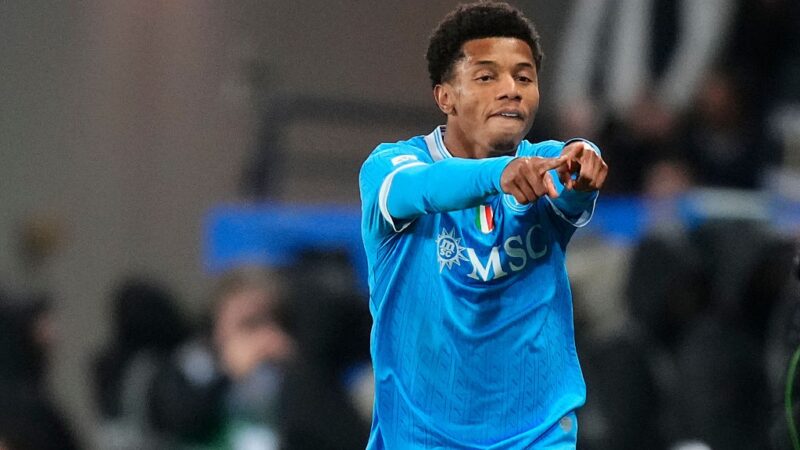 Napoli conquista vaga na final da Supercopa da Itália com gol de David Neres